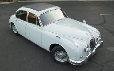 Jaguar-Mark-ii-1962-Pearl-Gray-Black-2