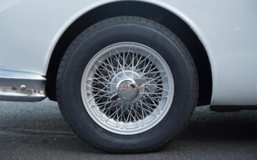 Jaguar-Mark-ii-1962-Pearl-Gray-Black-22