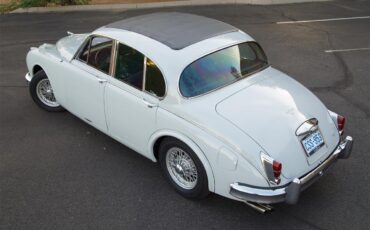 Jaguar-Mark-ii-1962-Pearl-Gray-Black-6