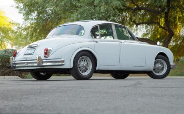 Jaguar-Mark-ii-1962-Pearl-Gray-Black-7