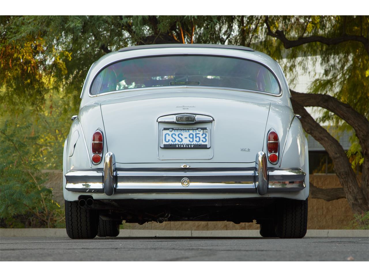 Jaguar-Mark-ii-1962-Pearl-Gray-Black-9