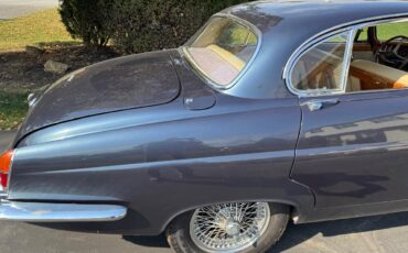 Jaguar-Mark-x-1963-Blue-Tan-16
