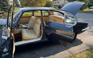 Jaguar-Mark-x-1963-Blue-Tan-39