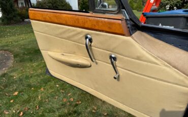 Jaguar-Mark-x-1963-Blue-Tan-50