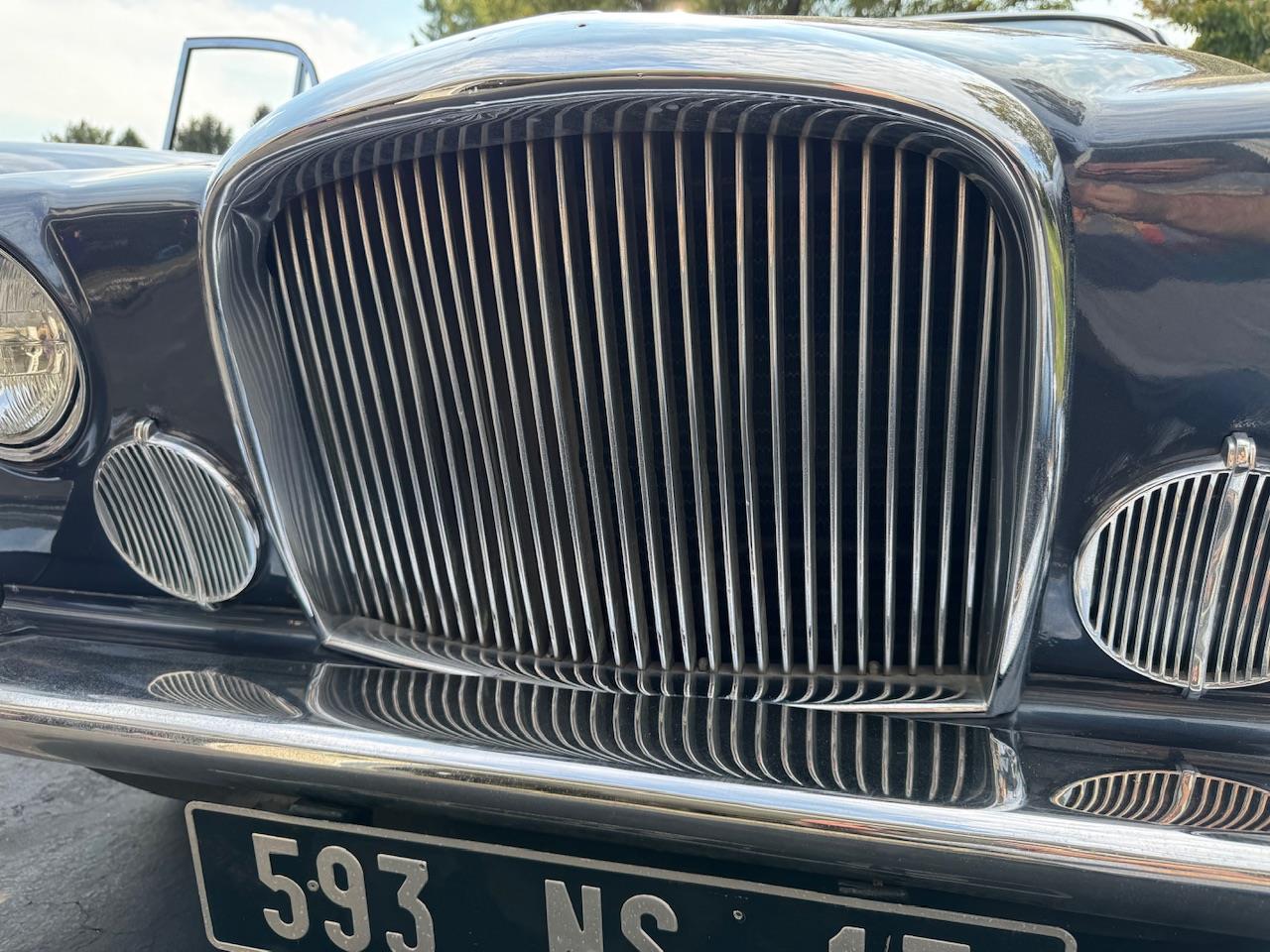 Jaguar-Mark-x-1963-Blue-Tan-59