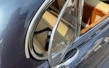 Jaguar-Mark-x-1963-Blue-Tan-61