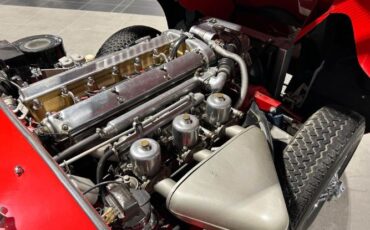Jaguar-Other-1963-Red-Black-4
