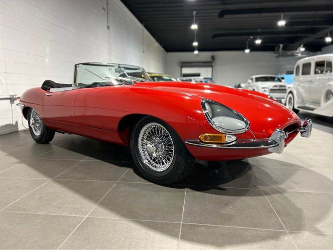 Jaguar-Other-1963-Red-Black-6