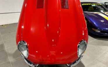 Jaguar-Other-1963-Red-Black-8