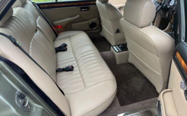 Jaguar-XJ-1987-Sedan-13