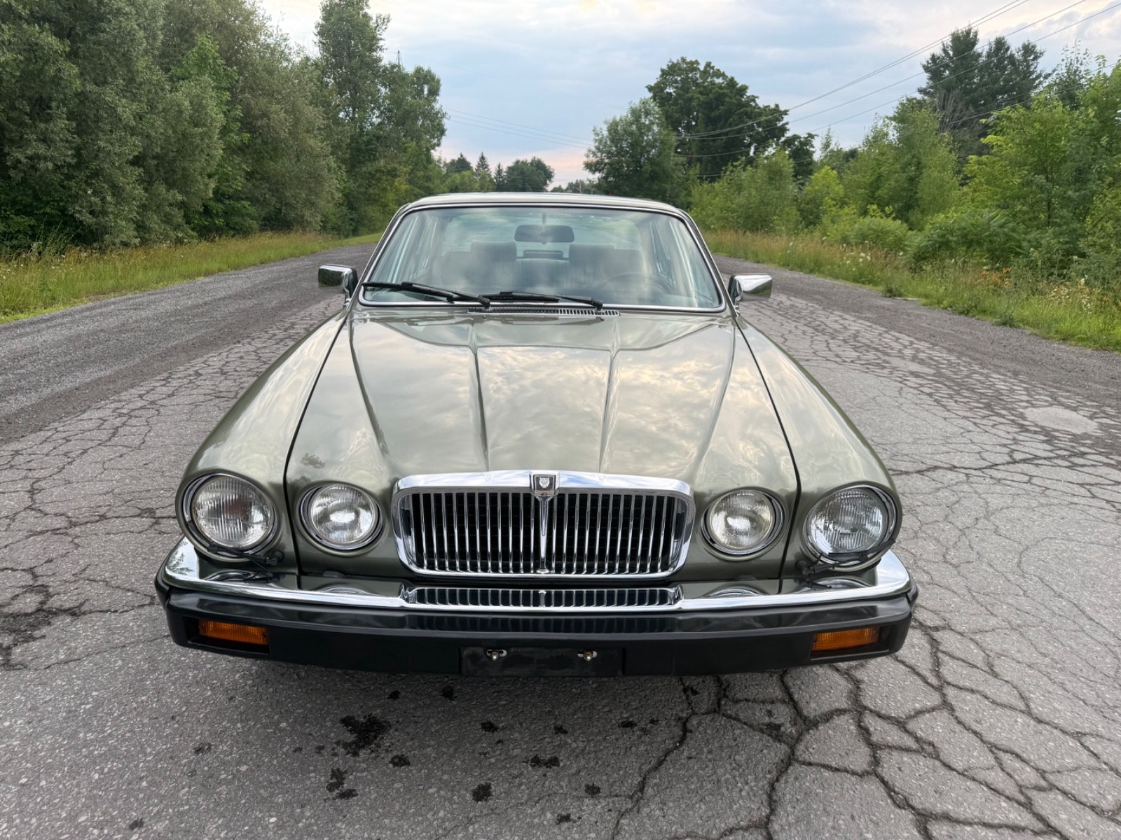 Jaguar-XJ-1987-Sedan-6