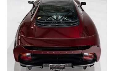Jaguar-XJ220-1993-Coupe-11