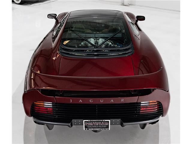 Jaguar-XJ220-1993-Coupe-11