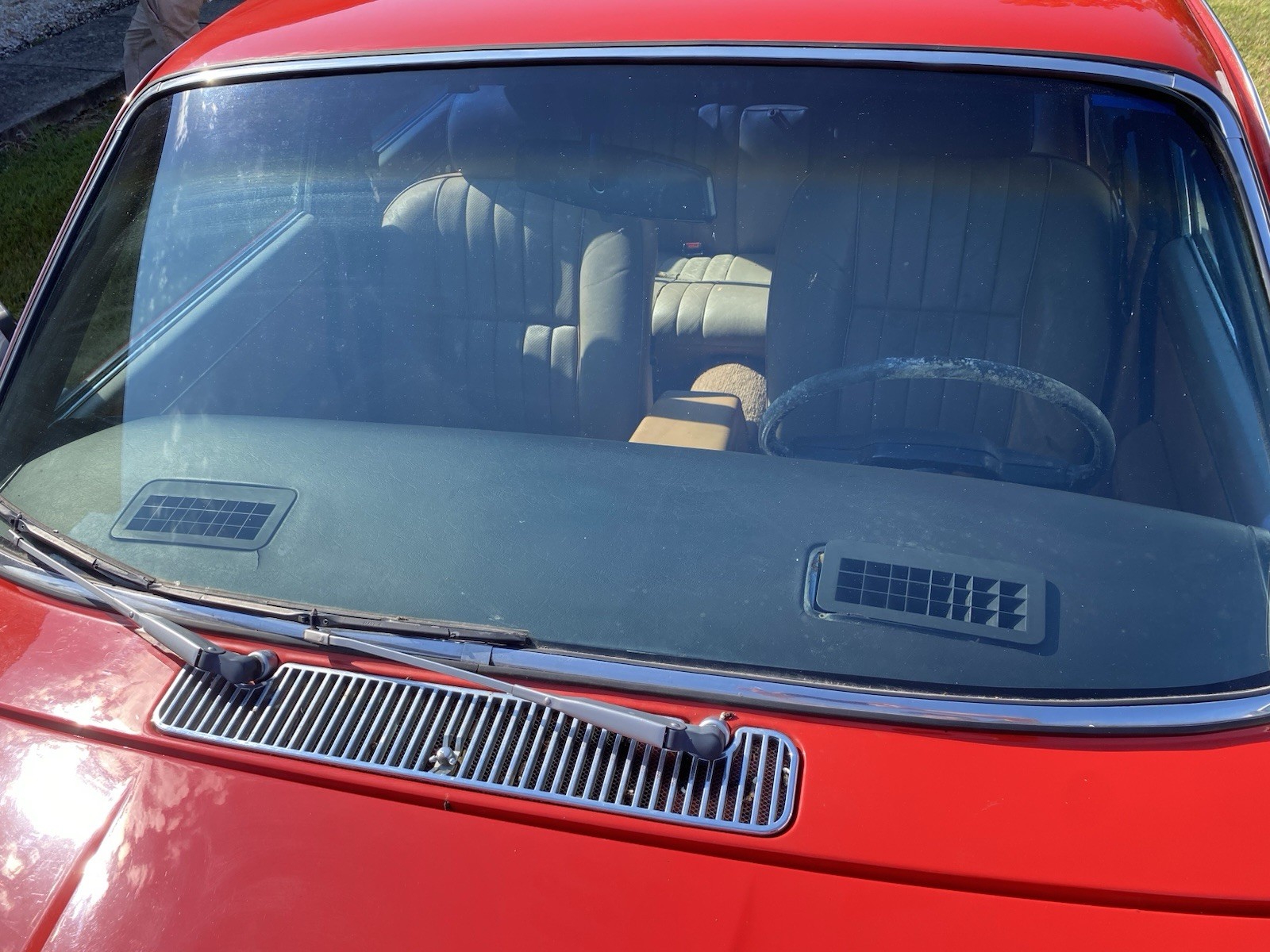 Jaguar-XJ6-1981-Sedan-5
