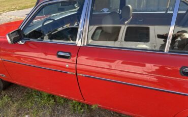 Jaguar-XJ6-1981-Sedan-6