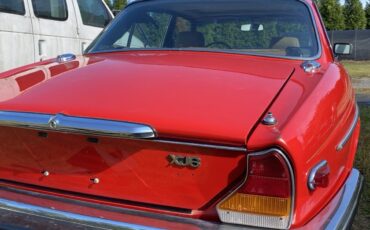Jaguar-XJ6-1981-Sedan-8