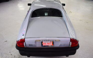 Jaguar-XJS-1978-Coupe-14