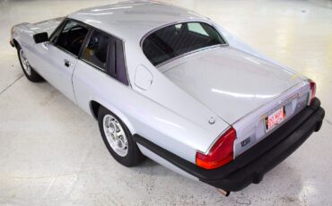 Jaguar-XJS-1978-Coupe-17