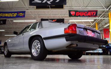 Jaguar-XJS-1978-Coupe-18