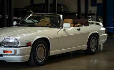 Jaguar-XJS-1990-Convertible-8