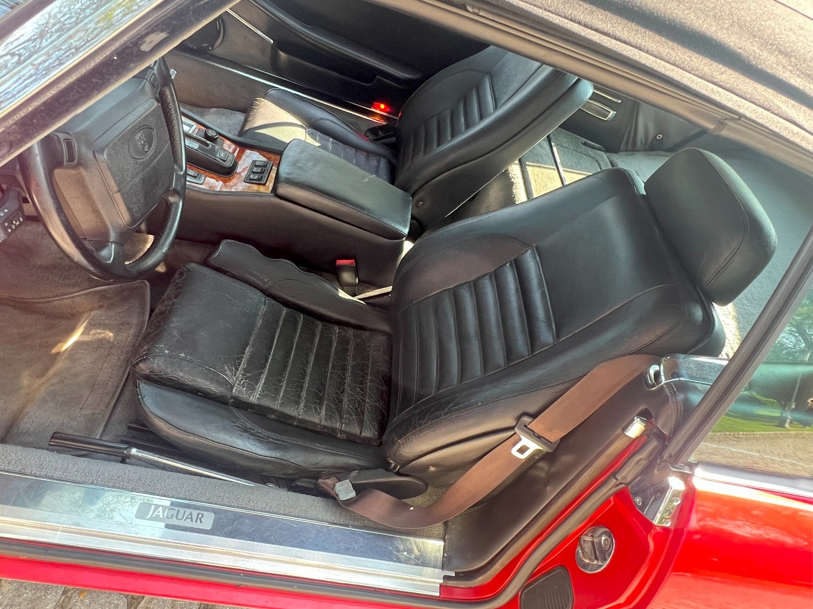 Jaguar-XJS-1993-Convertible-30