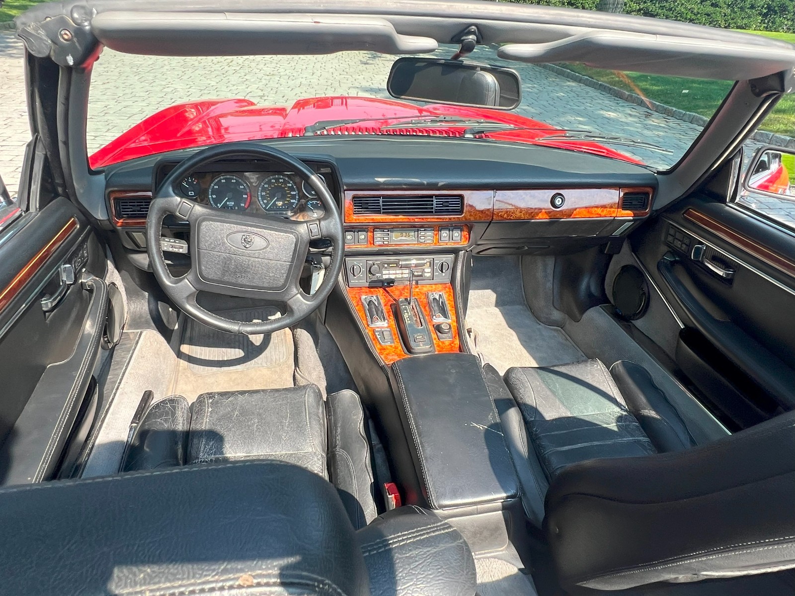 Jaguar-XJS-1993-Convertible-36