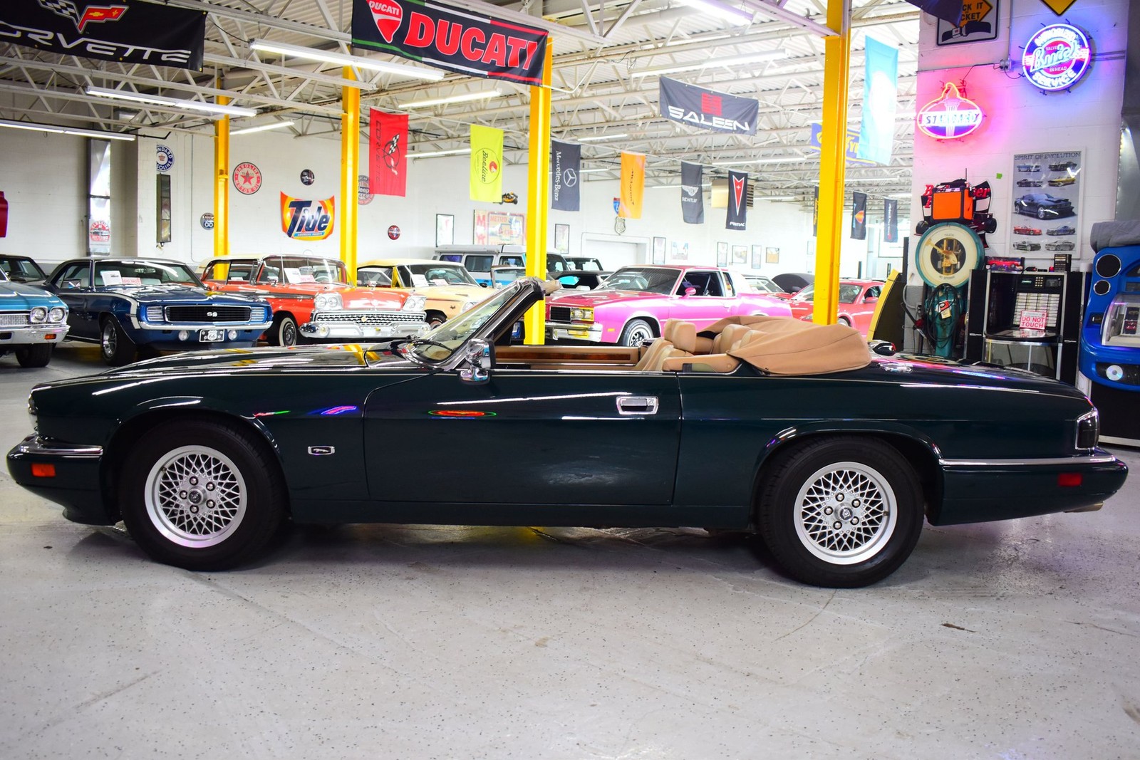 Jaguar-XJS-1994-Convertible-19