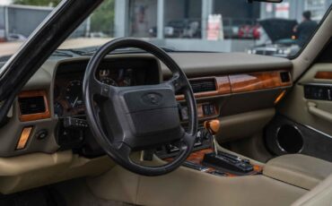 Jaguar-XJS-1995-2-Door-11