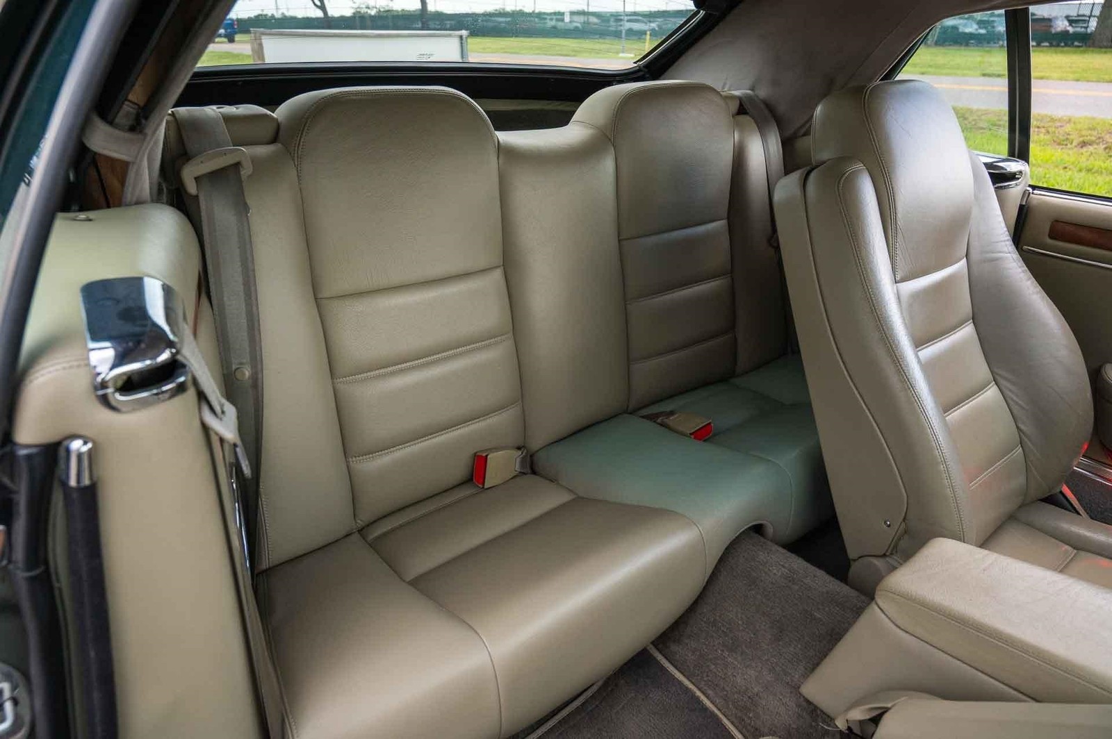 Jaguar-XJS-1995-2-Door-14