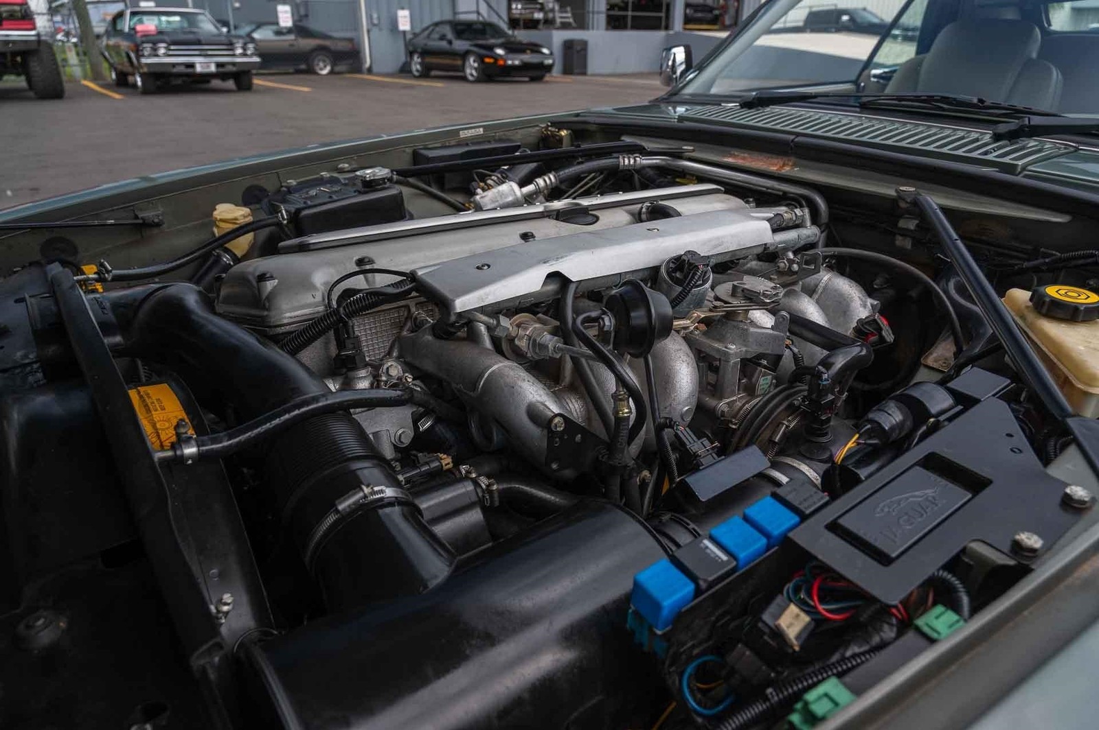 Jaguar-XJS-1995-2-Door-15