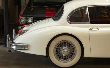 Jaguar-XK-150-1959-2-Door-Coupe-1