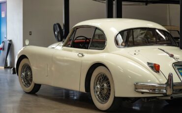 Jaguar-XK-150-1959-2-Door-Coupe-21