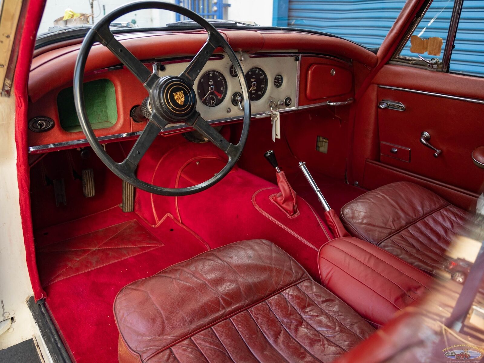 Jaguar-XK-150-1959-2-Door-Coupe-31