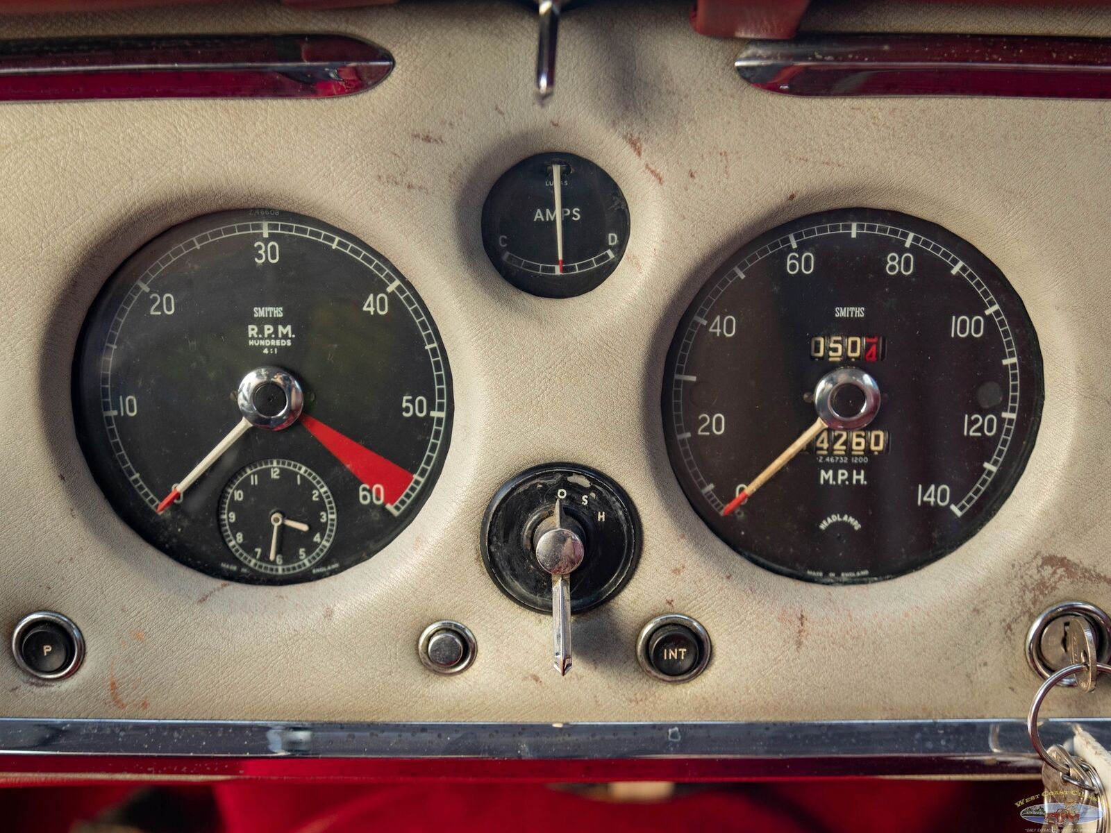 Jaguar-XK-150-1959-2-Door-Coupe-35
