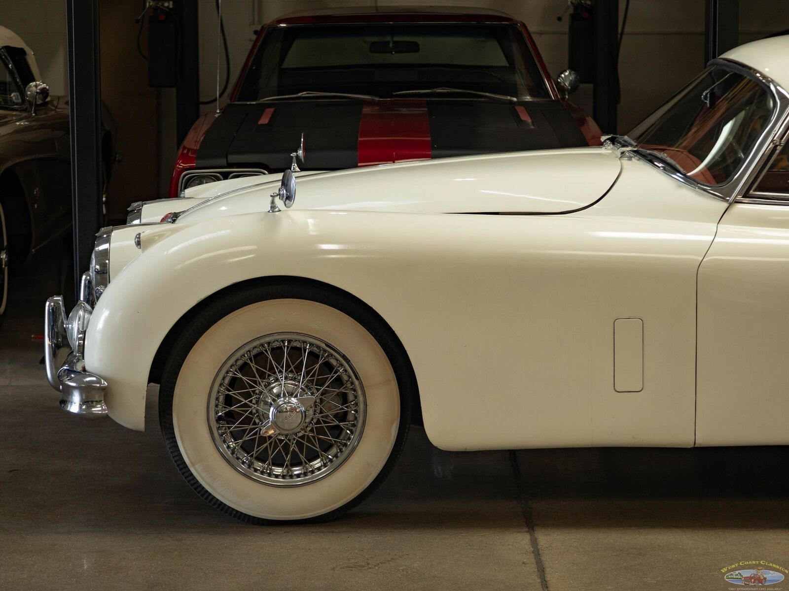 Jaguar-XK-150-1959-2-Door-Coupe-4