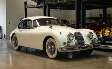 Jaguar-XK-150-1959-2-Door-Coupe-9