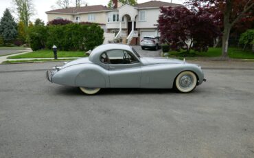 Jaguar-XK-1952-3