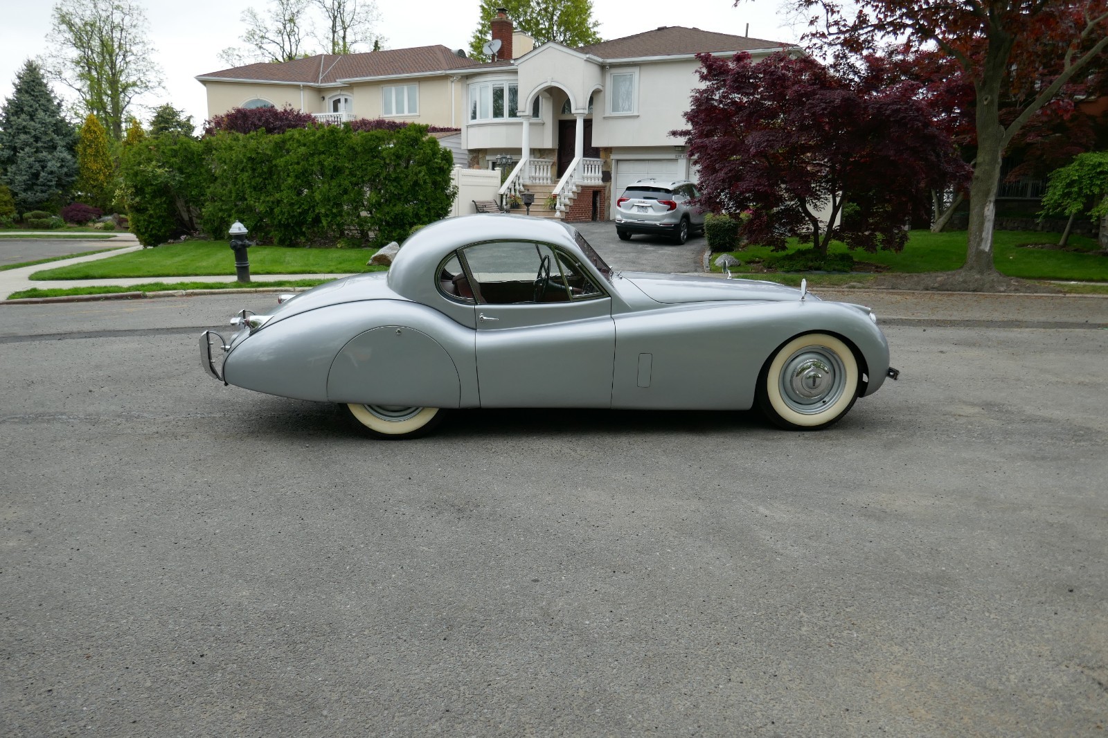 Jaguar-XK-1952-3