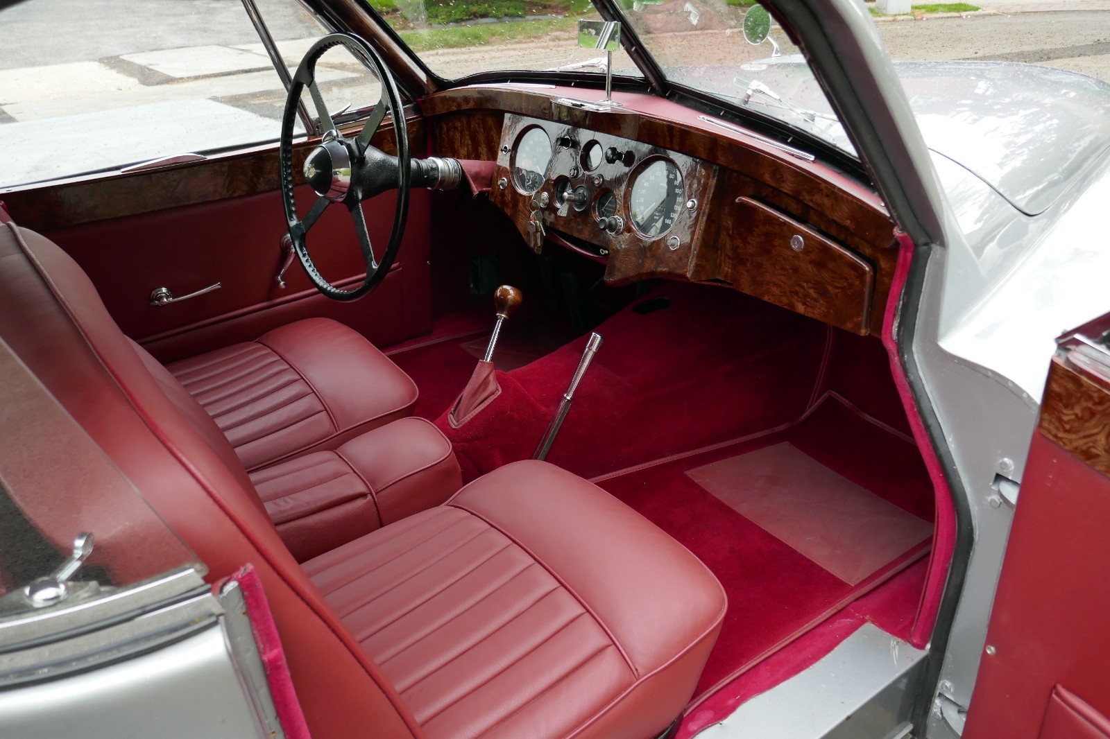 Jaguar-XK-1952-9