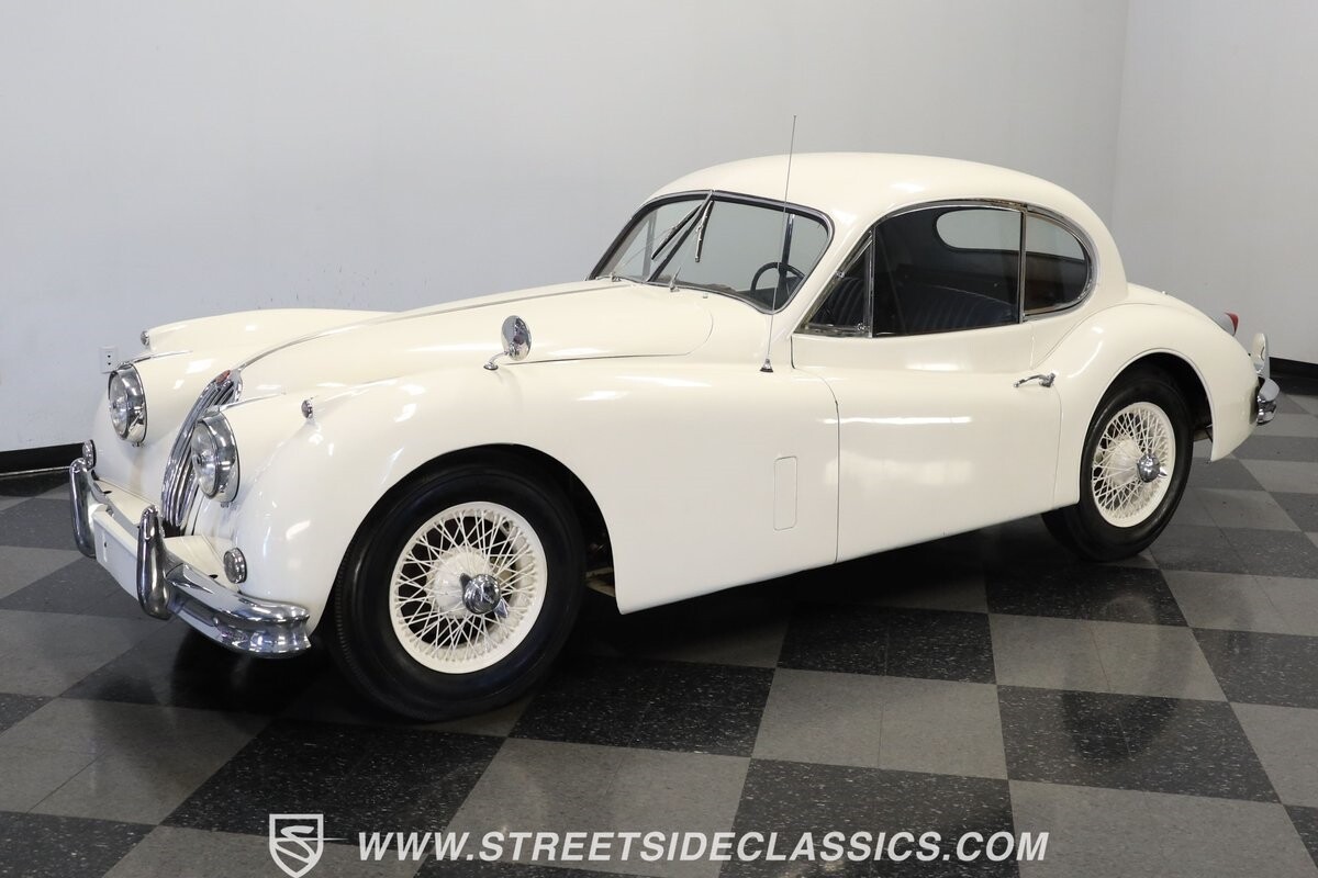 Jaguar-XK-1956-Coupe-5