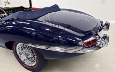 Jaguar-XK-1968-Convertible-12