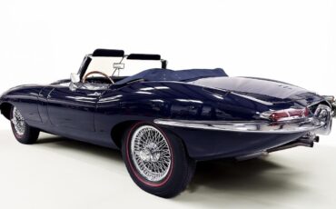 Jaguar-XK-1968-Convertible-14