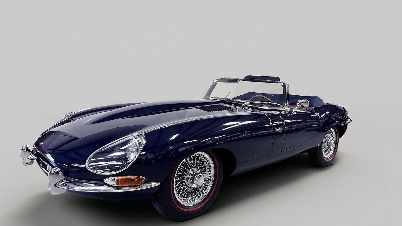 Jaguar-XK-1968-Convertible-6