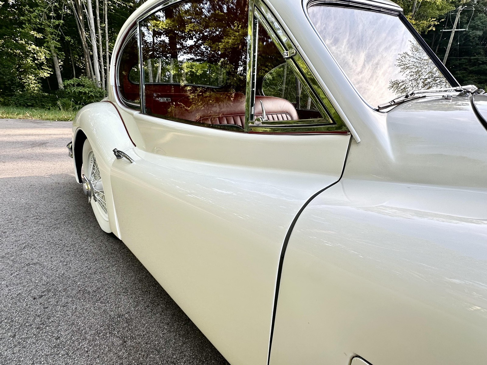 Jaguar-XK140-M-FHC-1957-Coupe-17k-in-Receipts-13