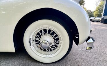 Jaguar-XK140-M-FHC-1957-Coupe-17k-in-Receipts-15