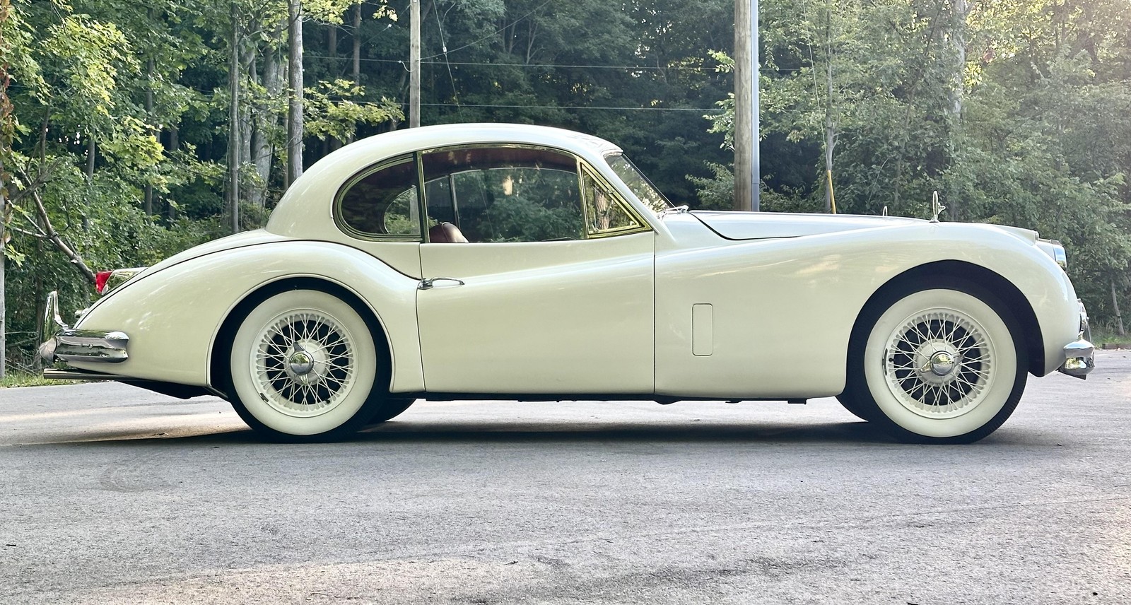 Jaguar-XK140-M-FHC-1957-Coupe-17k-in-Receipts-2