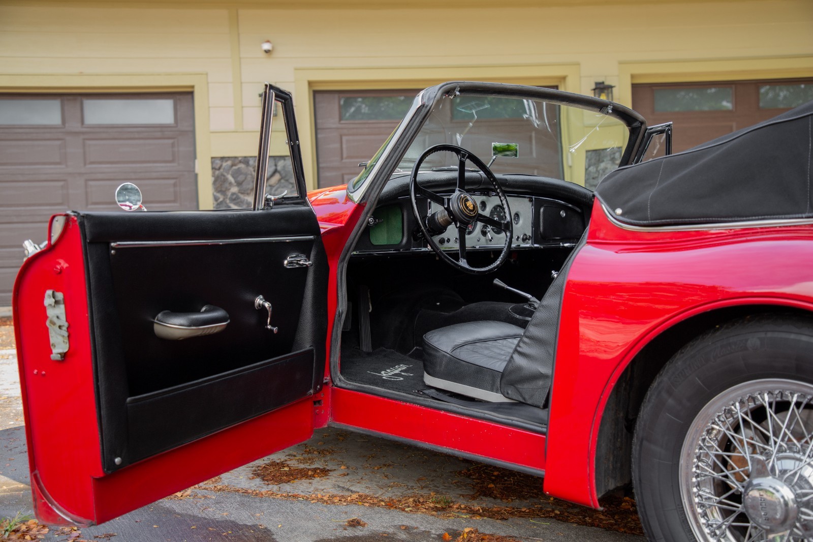Jaguar-XK150S-DHC-1959-Convertible-10
