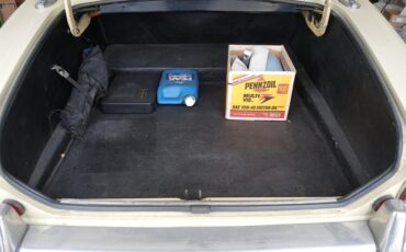 Jaguar-Xj6-1974-Yellow-Dark-Brown-11