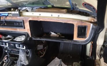 Jaguar-Xj6-1974-Yellow-Dark-Brown-6