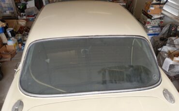 Jaguar-Xj6-1974-Yellow-Dark-Brown-7